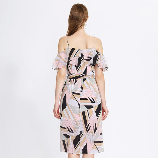 EITIE爱特爱女装早秋新款几何元素拼接露肩吊带蝴蝶结连衣裙5707413 商品图2