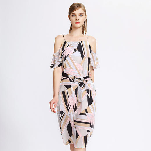 EITIE爱特爱女装早秋新款几何元素拼接露肩吊带蝴蝶结连衣裙5707413 商品图3