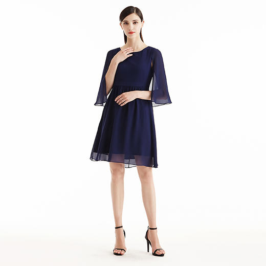 EITIE爱特爱女装夏季新品披肩五分袖高腰纯色连衣裙女夏5507296 商品图3