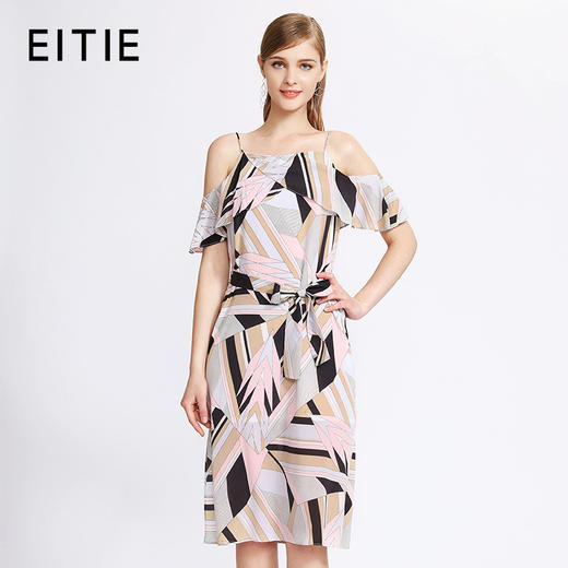 EITIE爱特爱女装早秋新款几何元素拼接露肩吊带蝴蝶结连衣裙5707413 商品图0
