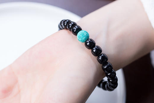 070822颗椰蒂桶珠原创设计款单圈搭配蜜蜡桶珠绿松回纹珠y4