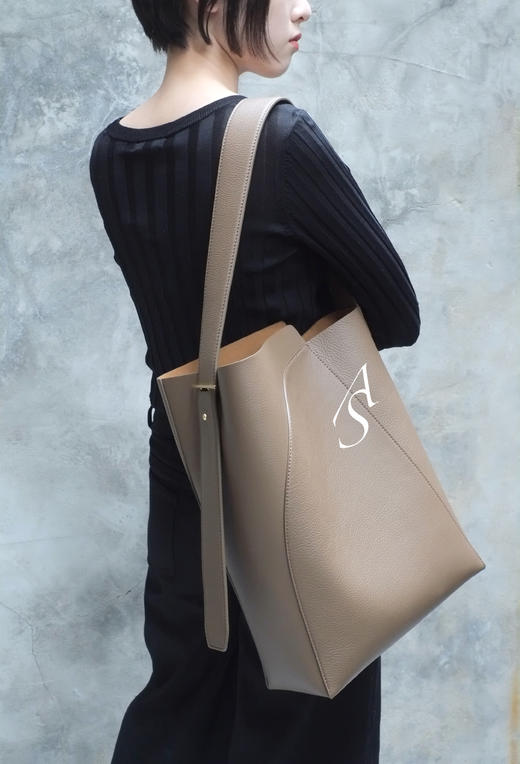 Benbysong咖色/绿色荔枝牛皮大号单肩包 商品图6