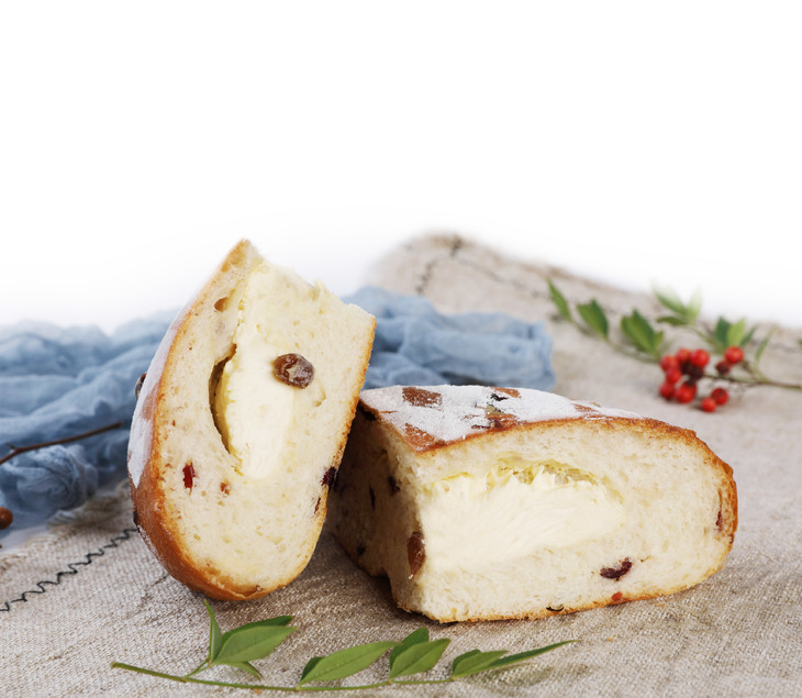 多倍的奶酪芝士夹在酸甜可口的软欧面包中,营养健康,口感酸甜,柔软