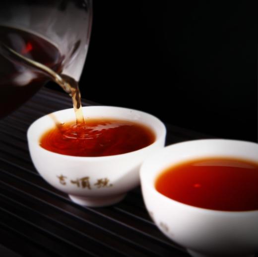吉顺号普洱茶熟茶饼2016年糯香神韵二代 更甜好喝357g 商品图4