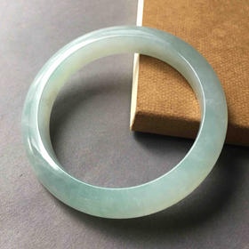 糯冰种淡晴水翡翠手镯55