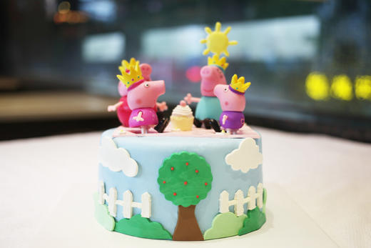 卡通主题款 小猪佩奇一家四口 野餐 商品图0