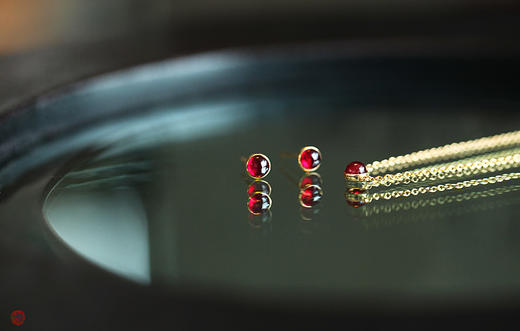 惊艳时光的18k黄金红宝石锁骨链和耳钉 商品图0