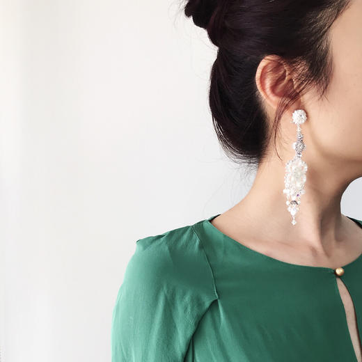 北京仓｜DUBLOS-Largos-珍贝白 耳环  [西班牙设计师] 商品图3