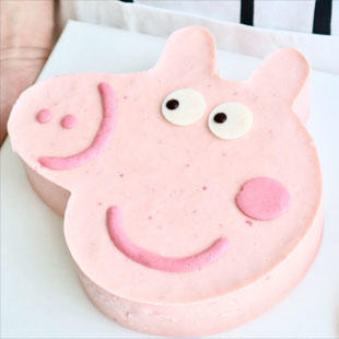 小猪佩奇慕斯蛋糕（草莓味，无夹心，提前1天预约） 商品图0