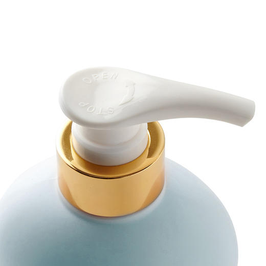 lifevc丽芙家居氨基酸沐浴露润泽保湿