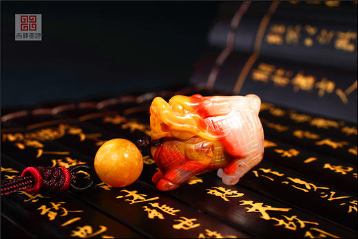 吉祥天地    天然彩玉麒麟挂坠  送礼佳品 商品图1