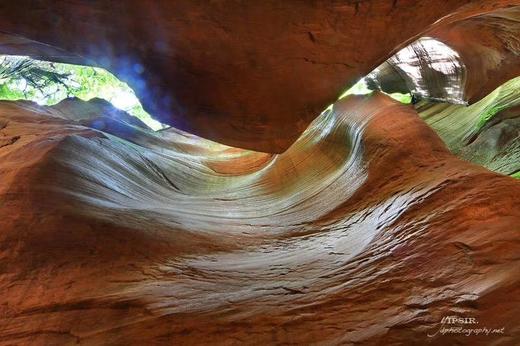 腾格里沙漠粉红湖、定边万亩荞麦花&七彩盐田、波浪谷、雨岔大峡谷、壶口瀑布8天纯玩团 商品图12
