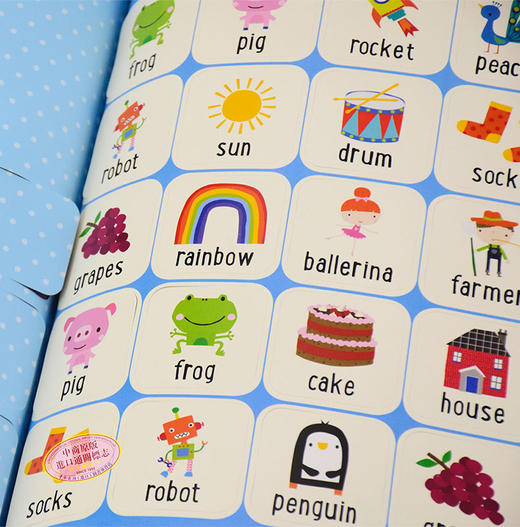 【中商原版】初学字母与单词贴纸书2册 英文原版 My First Alphabet/Words Sticker Book 趣味认知 宝宝英文字母单词认知 带情景贴纸书 共超过1000个贴纸 英语启蒙 商品图6