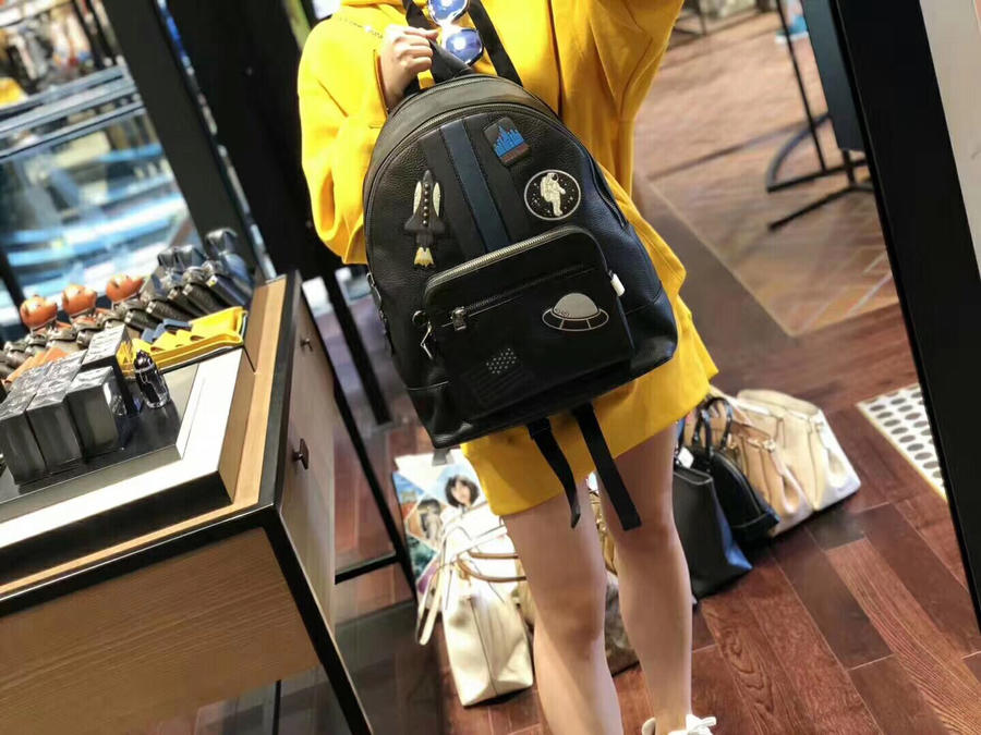 新款!coach nasa太空系列全皮双肩包