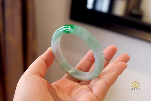 艳丽绿正装圆镯 商品图5