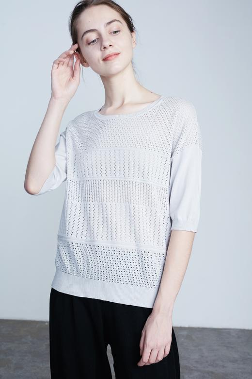 圆领塌肩挑孔半袖女套衫sjs18w019n