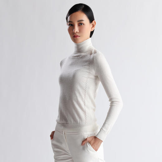 精纺双翻领挑孔女套衫 SJF18W251N 商品图3