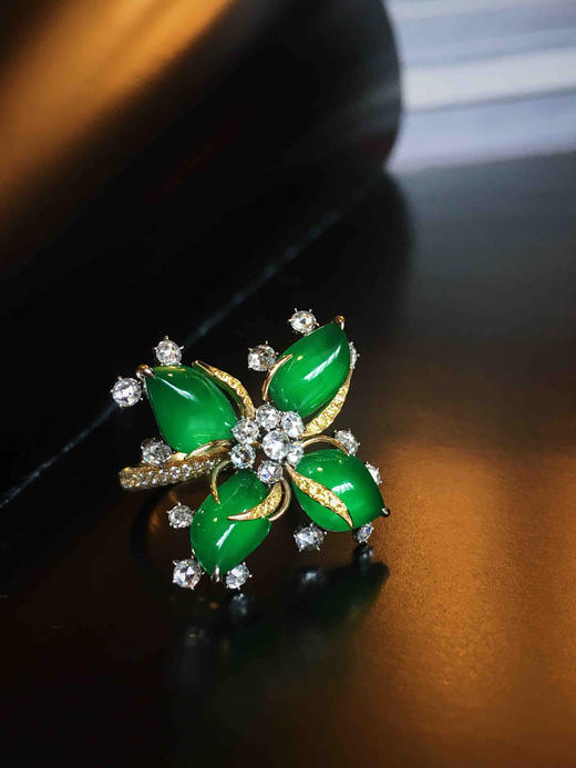 ONLY系列 18K 天然翡翠和钻石戒指 商品图0