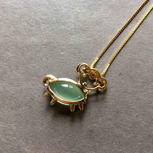 高冰种蓝晴水翡翠羊吊坠 商品图3