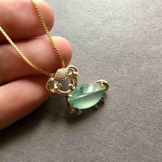 高冰种蓝晴水翡翠羊吊坠 商品图5