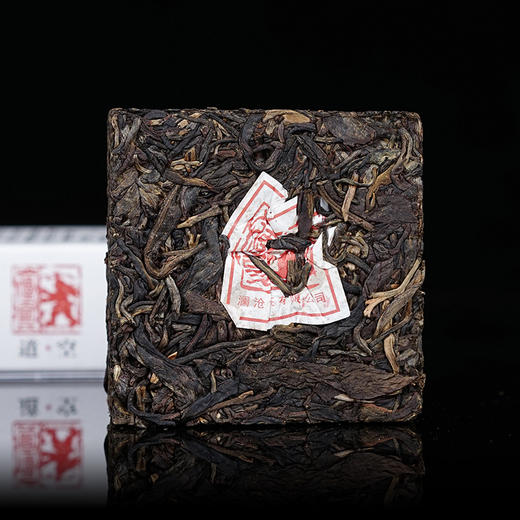 澜沧古茶2012年道空八山古树料拼配 单砖125克 商品图1