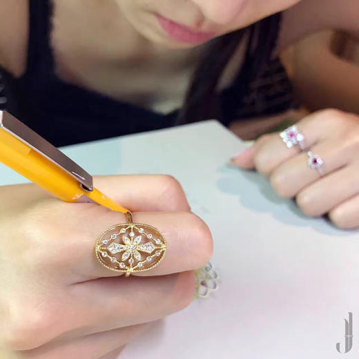 JULEE JULEE 茱莉茱莉 鸢尾花18k黄金钻石戒指 古典镂空 食指女戒 商品图5
