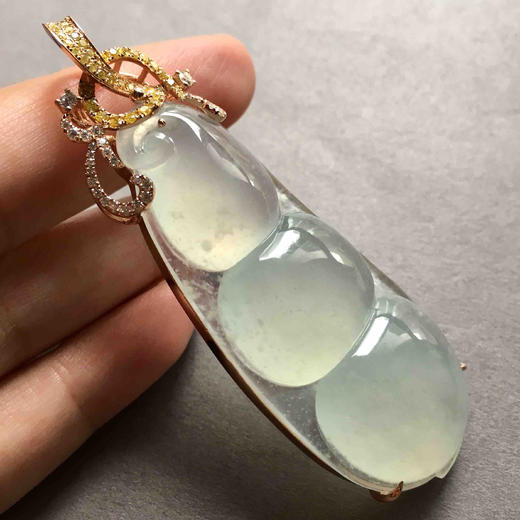 冰种翡翠超大福豆18k玫瑰金钻石镶嵌 商品图6