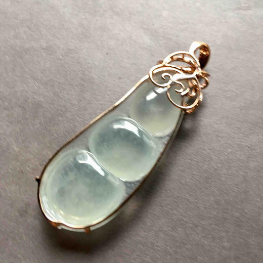 冰种翡翠超大福豆18k玫瑰金钻石镶嵌 商品图4