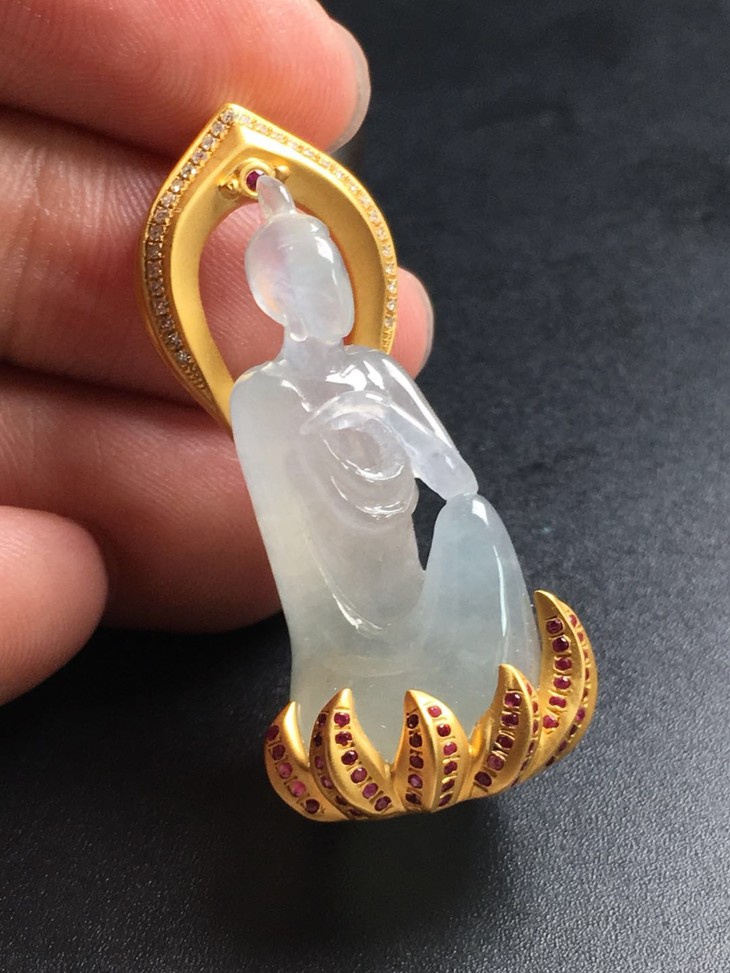 11814翡翠冰种无相佛吊坠