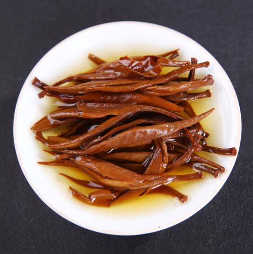 【买1送1】2026滇红茶蜜香大金芽吉顺号高档红茶 大金芽蜜香型滇红茶100g/盒 商品图7