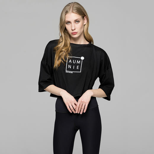 BL OS CROPPED TEE||WHITE-C1||W||宽松露脐方形LOGO T恤 商品图1