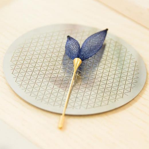 北京仓｜Vlum-Bourgeons-Bleu Rois 皇家蓝 胸针［法国设计师］ 商品图0