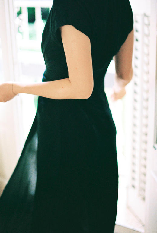 AtelierMissLu / Genevieve 墨绿褶皱连身裙 商品图5