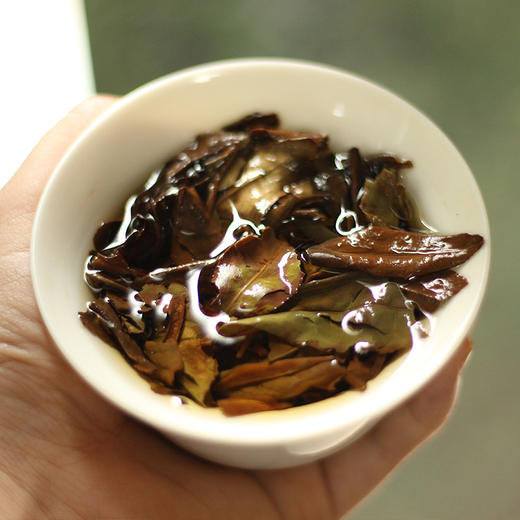 老白茶，怎么喝出大致有多少年份？ 商品图0