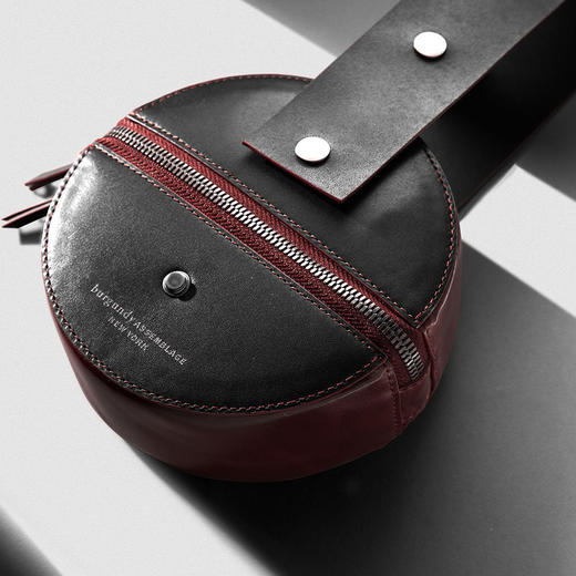 BA 手拿皮包 π Theta 商品图3