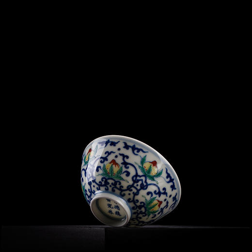 宝瓷林青花斗彩如意寿桃纹杯 商品图2