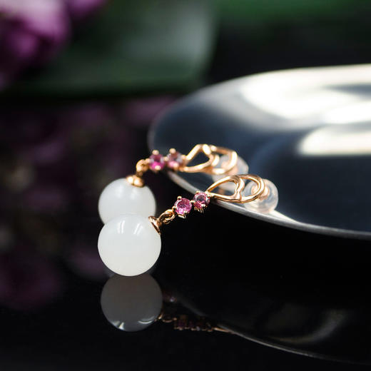 18K玫瑰金和田玉（白玉）玉珠耳饰-心心相印 玉珠10mm/总长28mm 商品图3