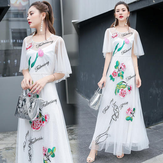 中国民族风牡丹刺绣显瘦改良气质连衣裙 货号RXF8065 商品图3