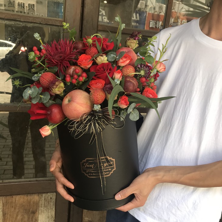 星座花 水果花盒款 Red 花姐花艺 我们只是爱的传递者