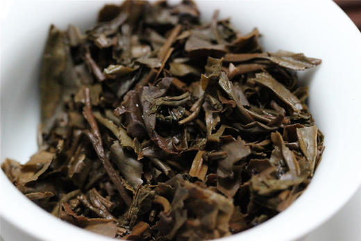 澜沧古茶2011年001大饼普洱茶生茶景迈古树老茶干仓357g 商品图6