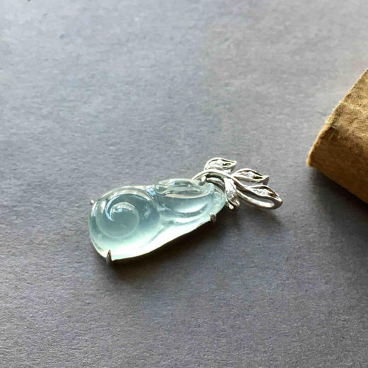 高冰近玻璃种翡翠蜗牛安居乐业18k白金钻石镶嵌 商品图1