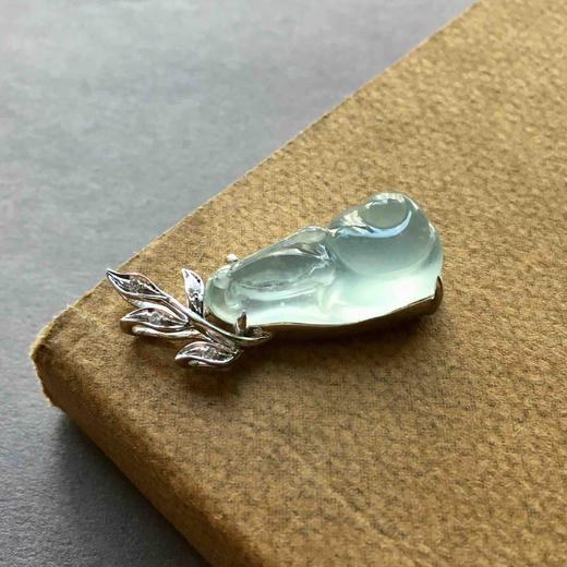 高冰近玻璃种翡翠蜗牛安居乐业18k白金钻石镶嵌 商品图0