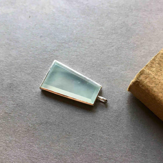 高冰种翡翠无事牌18k白金镶嵌 商品图2