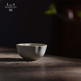 问鼎汝瓷天青收藏款菱式方杯（缺货）