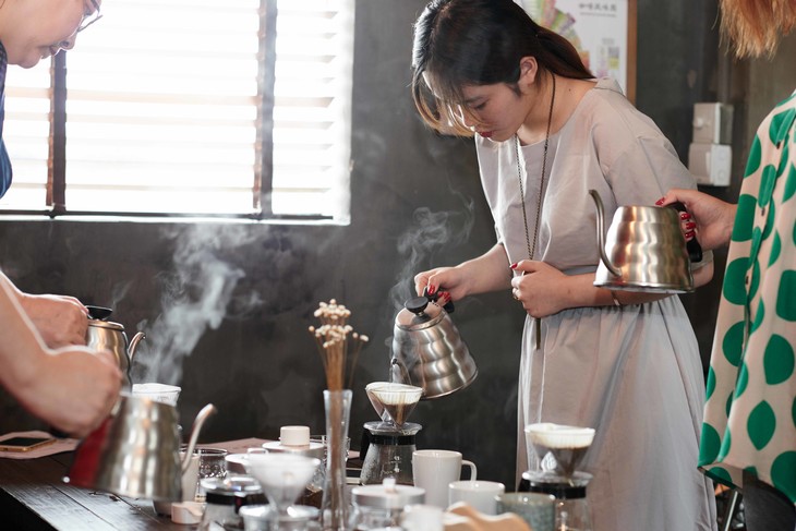 【coffee 101】【8月上海】欧巴,教我手冲咖啡吧!