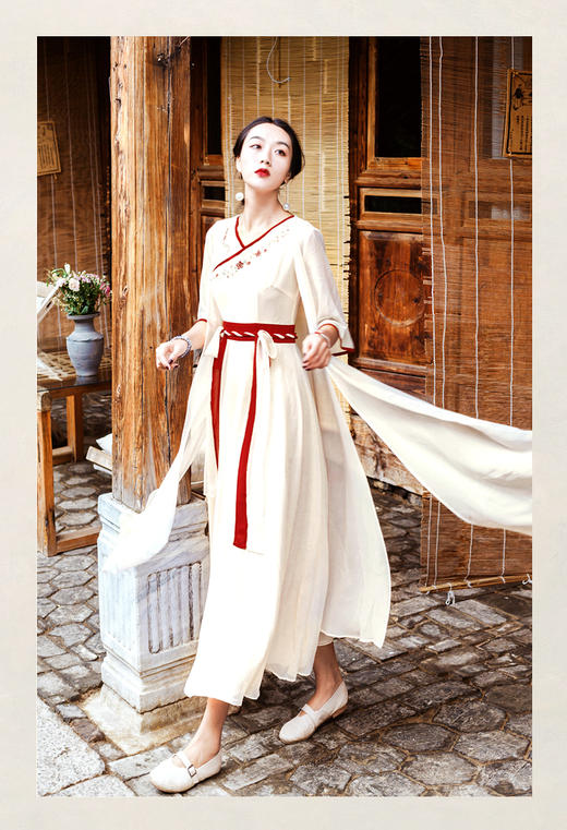 【服饰鞋包】复古民族风新款汉服两件套连衣裙+披风 商品图5