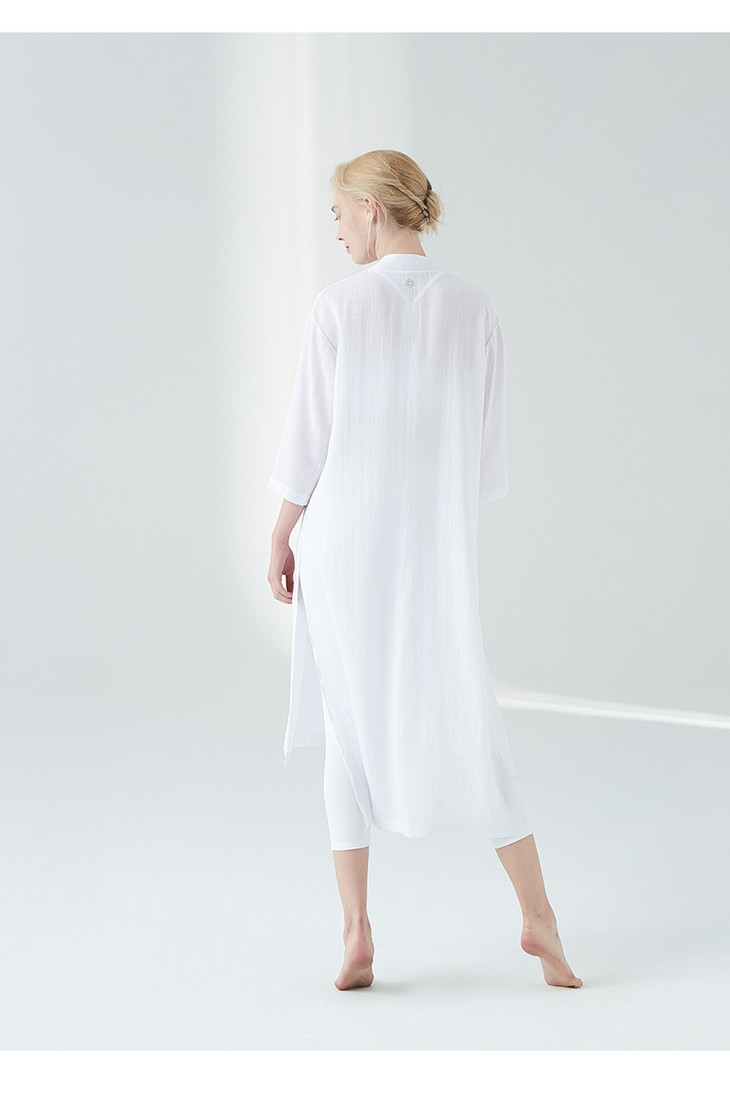 凡圣瑜伽服女夏季款气质休闲瑜伽长袍白色瑜伽外套fm08382