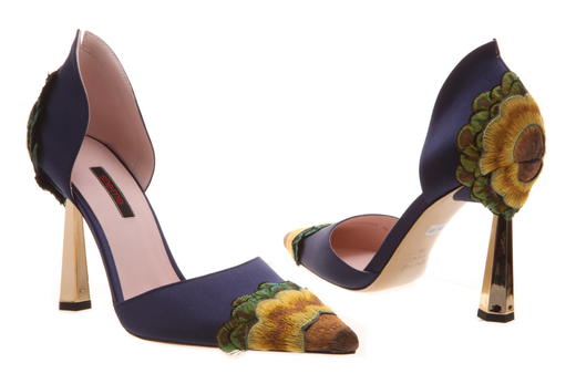 秦岚同款 sheme鹤鸣 迎风 新中式丝绸刺绣 孔雀羽毛 优雅高跟宴会女士中空凉鞋 商品图5