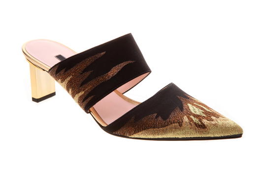 秦岚同款 sheme鹤鸣 影 新中式丝绸刺绣 黑金色尖头 优雅高跟宴会女凉鞋 商品图4