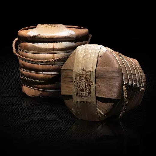 2015年曼松贡茶单饼礼盒（100g）皇室御贡 一泡难求 商品图2